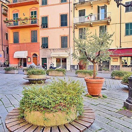 La Tana Del Poeta Apartment Lerici Luaran gambar