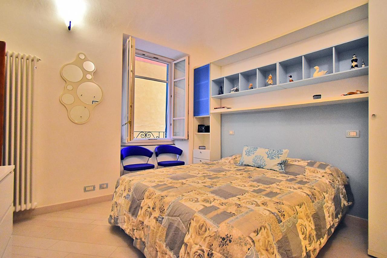 La Tana Del Poeta Apartment Lerici Luaran gambar